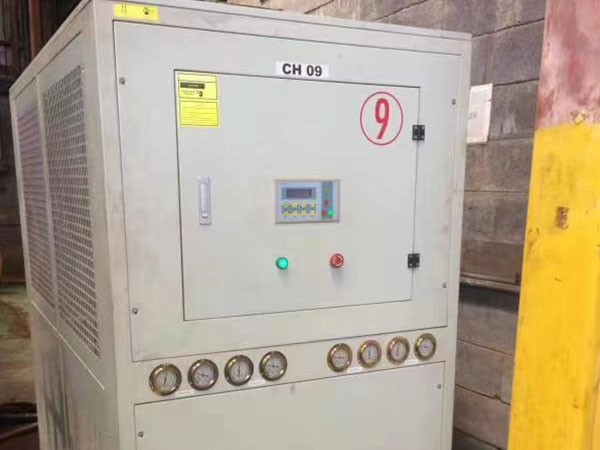 擠出成型冷水機(jī)